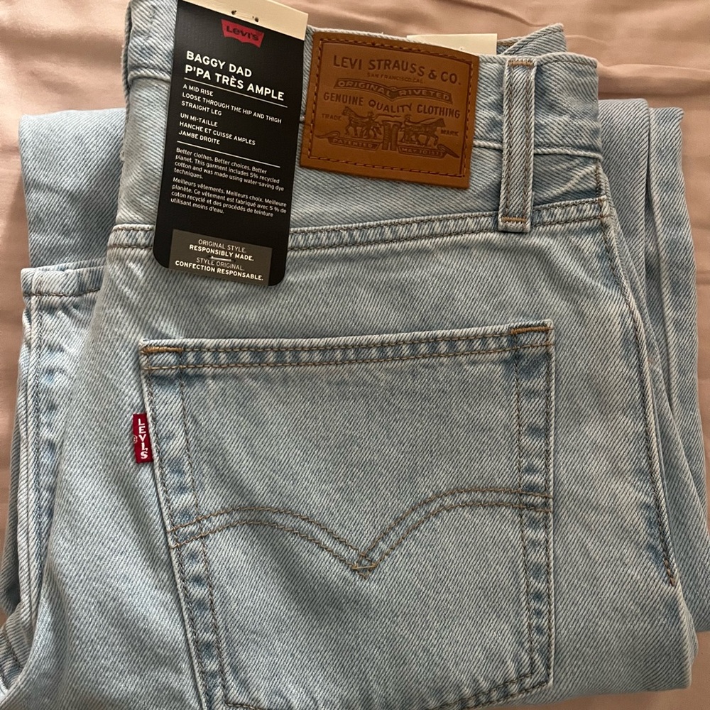 Levi’s Baggy Dad Jeans